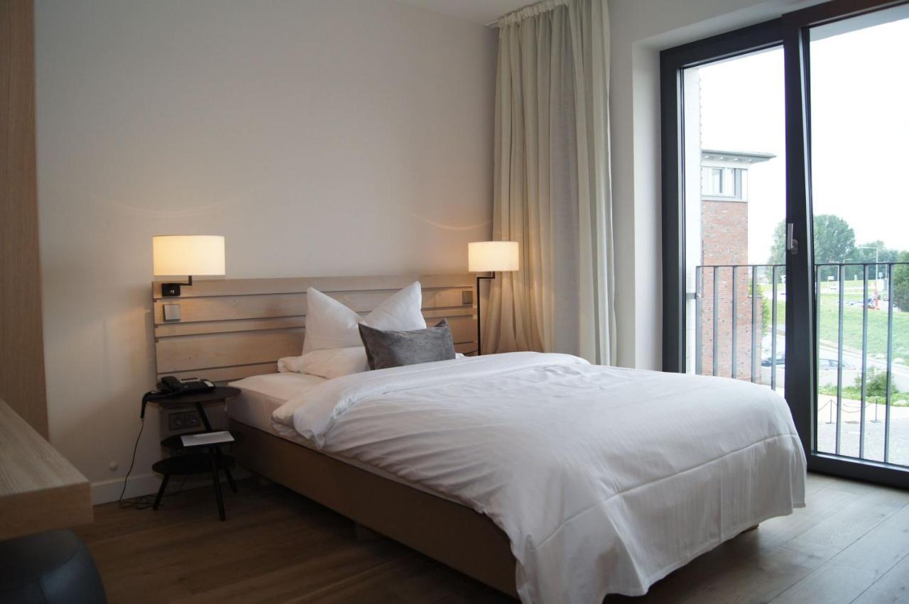 Zollenspieker Fährhaus Hotel 4*
